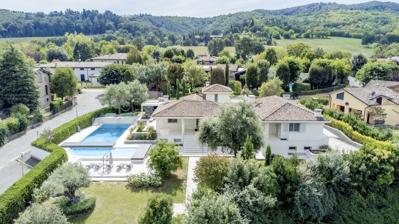 Vendita villa in zona tranquilla Quattro Castella Emilia-Romagna foto 2