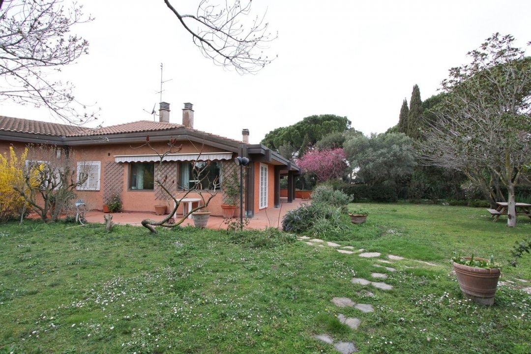 Vendita villa in zona tranquilla Roma Lazio foto 29