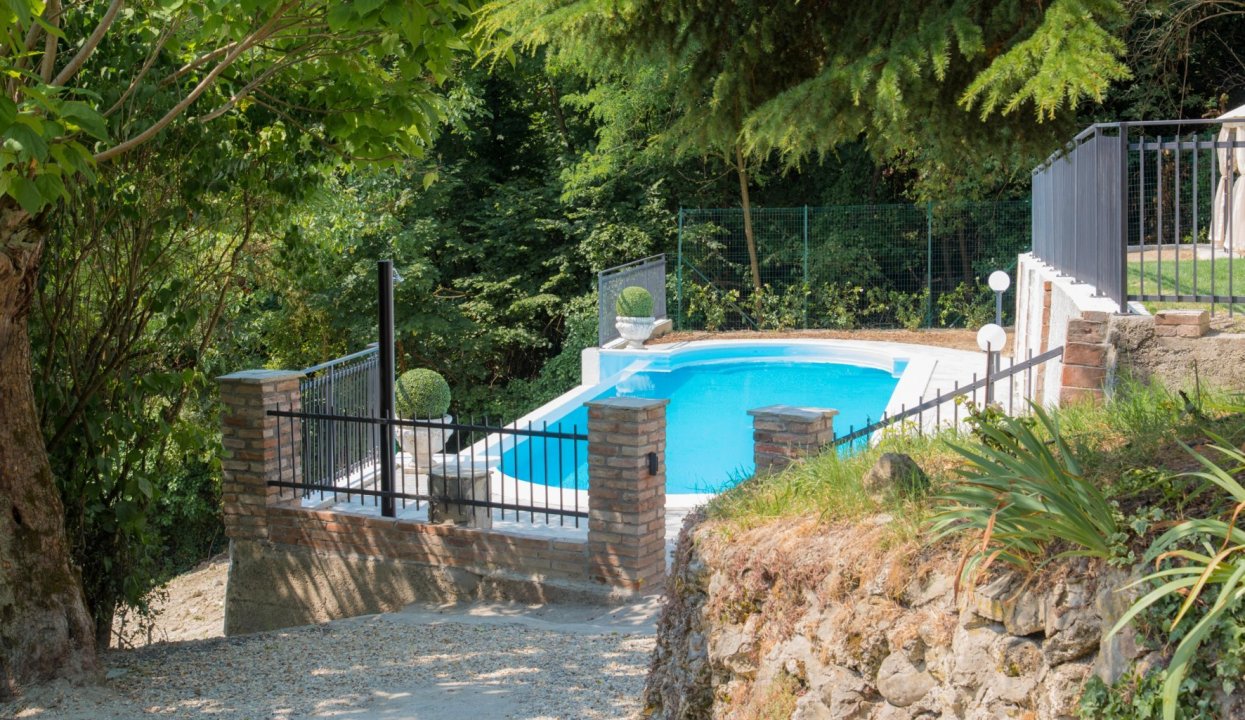 Vendita villa in città Serravalle Scrivia Piemonte foto 13