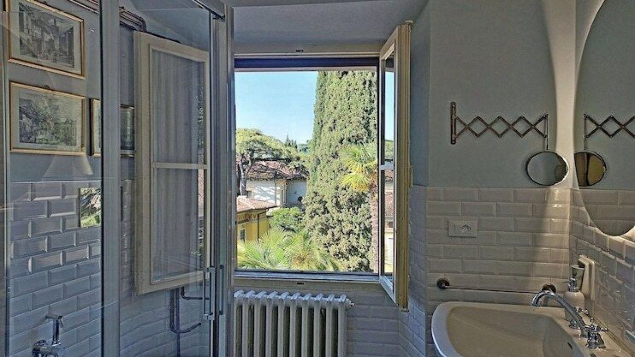Affitto villa sul lago Salò Lombardia foto 23