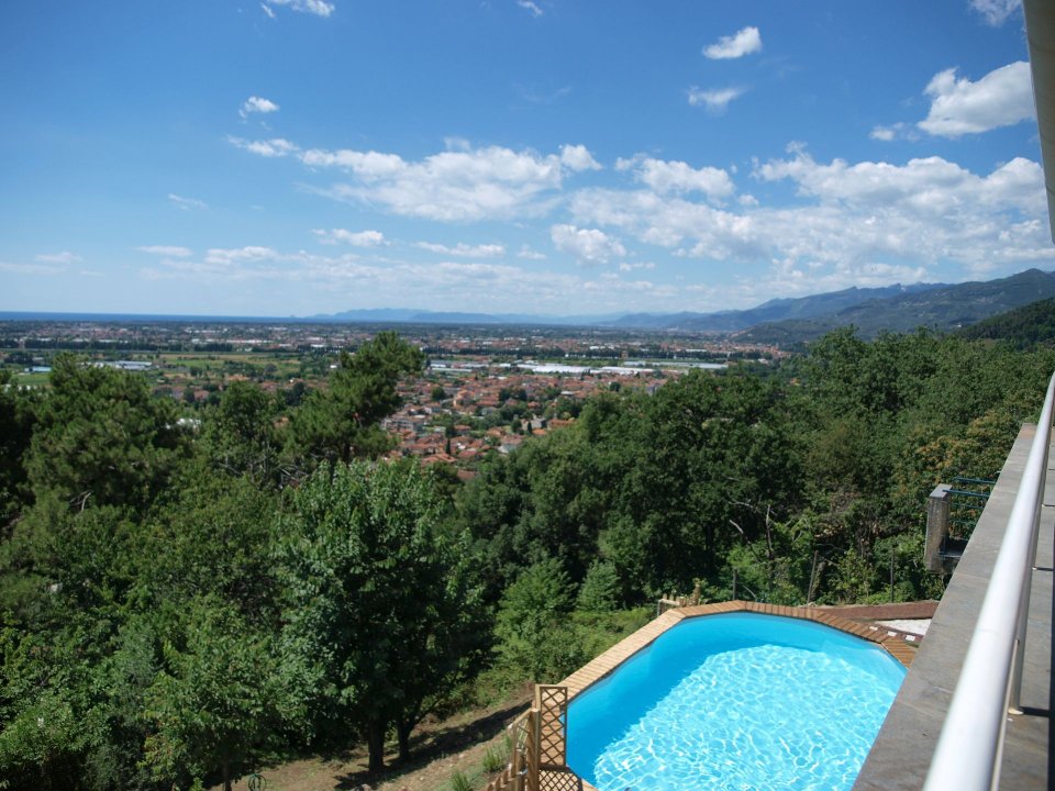 Vendita villa sul mare Massarosa Toscana foto 1