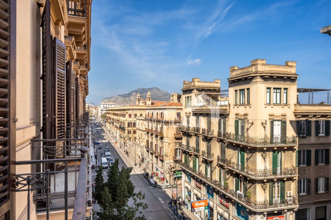 Vendita appartamento in città Palermo Sicilia foto 1