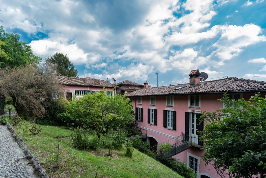 Vendita villa in zona tranquilla Albese con Cassano Lombardia foto 6