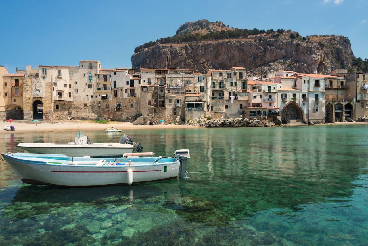 boats-and-clear-water-in-cefalu-town-2021-08-26-15-45-48-utc.jpg