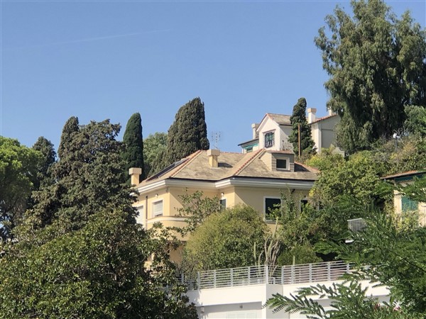 Vendita villa sul mare Varazze Liguria