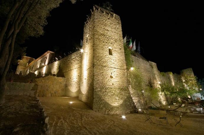 Vendita castello in zona tranquilla Deruta Umbria