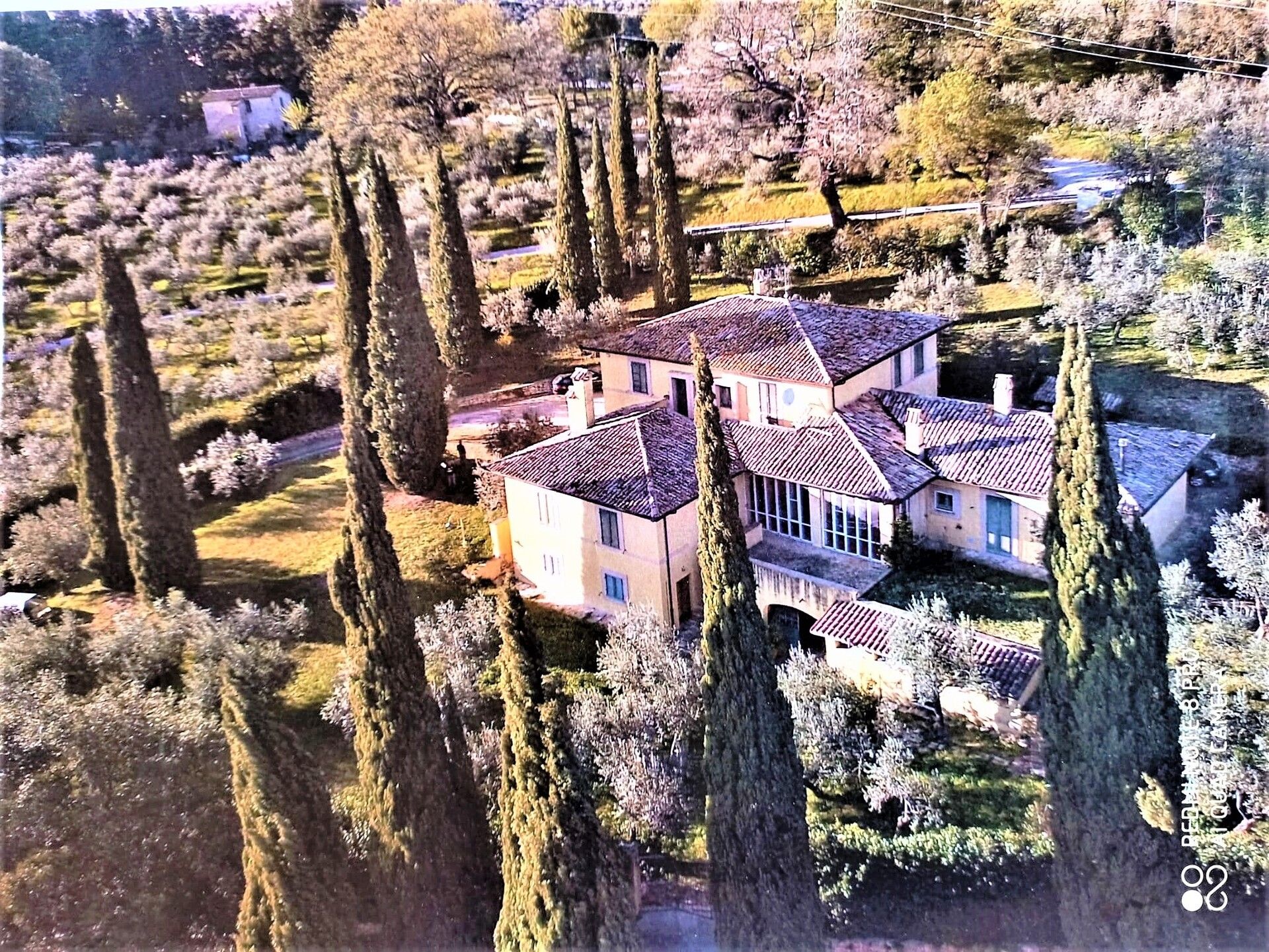 Villa in Vendita a Foligno, Umbria | luxforsale.it