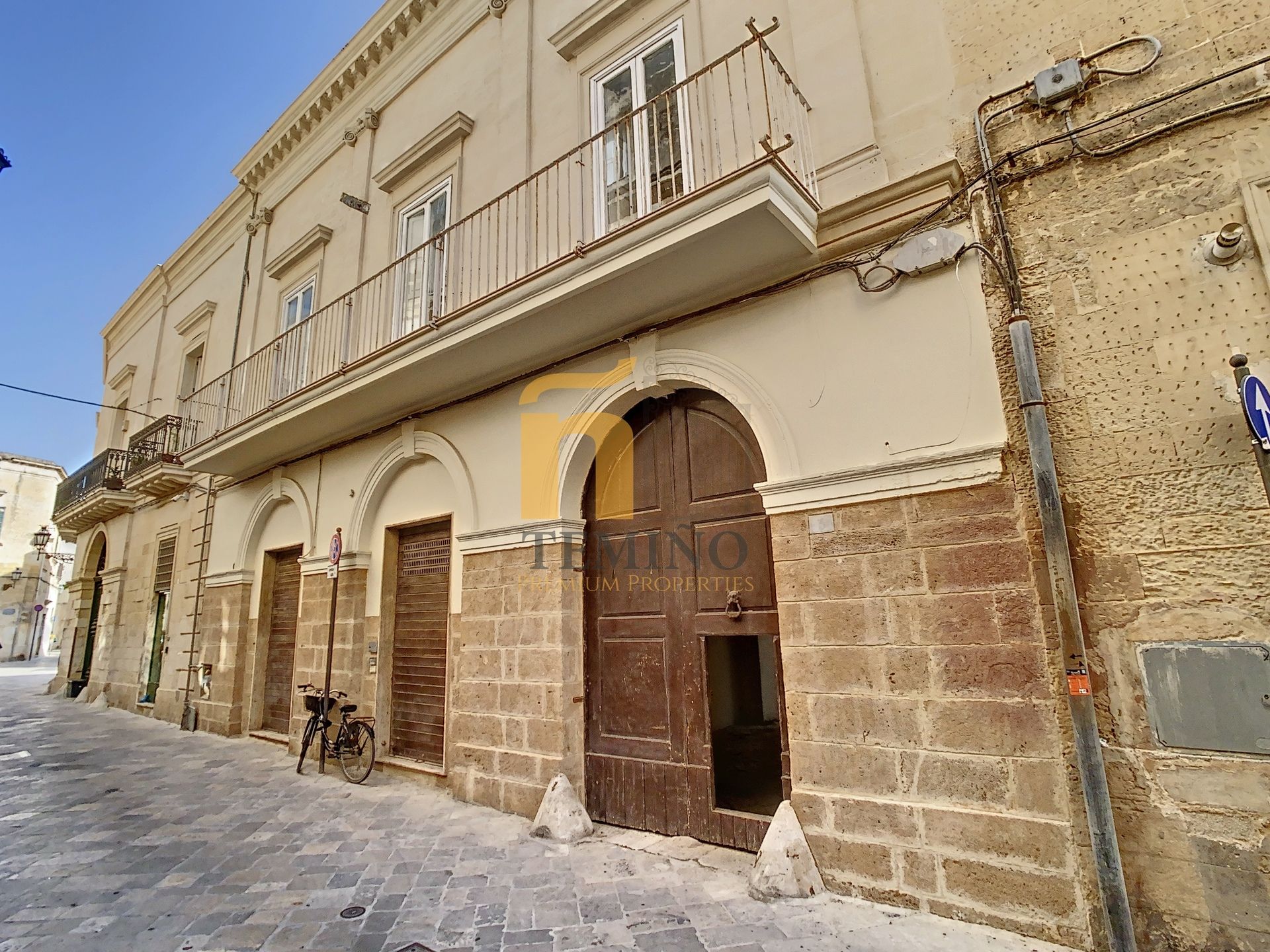 Vendita palazzo in città Lecce Puglia