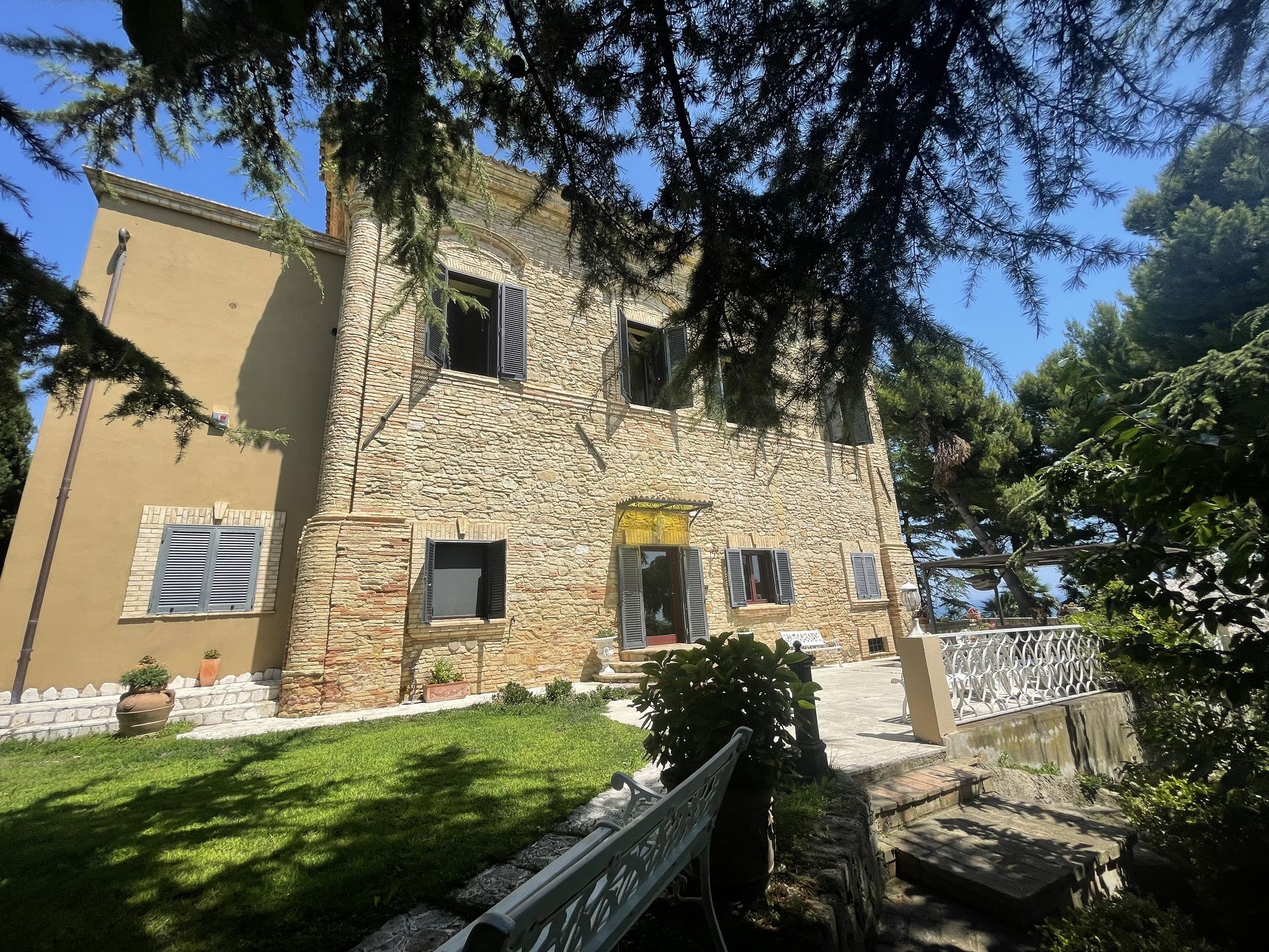 Vendita villa sul mare Silvi Abruzzo