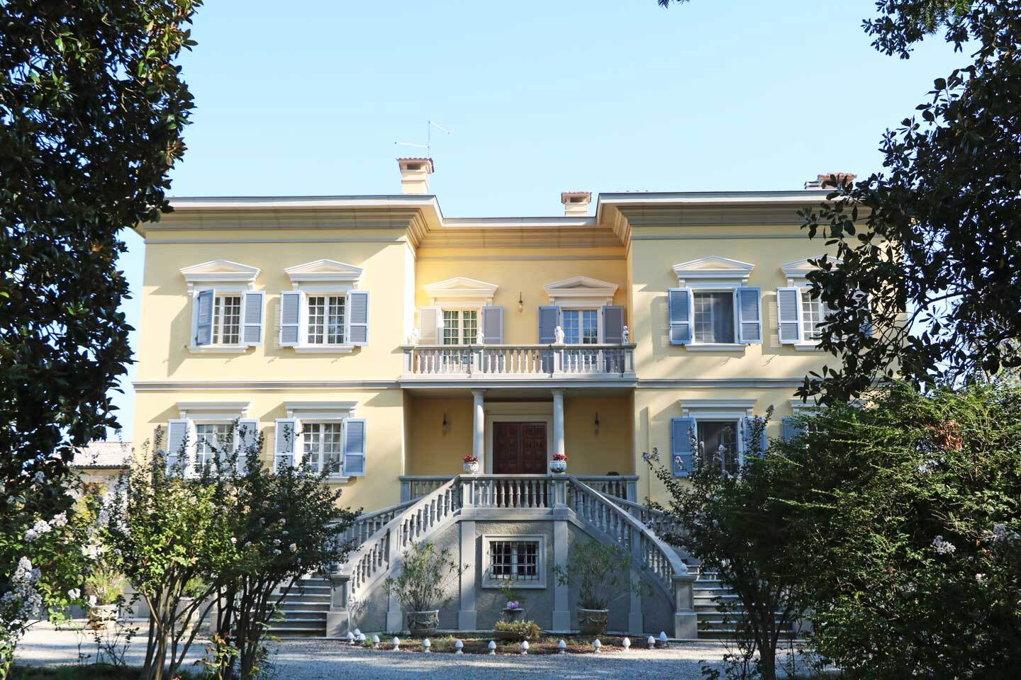 Villa in vendita a Parma, zona tranquilla, ascensore, parco | luxforsale.it