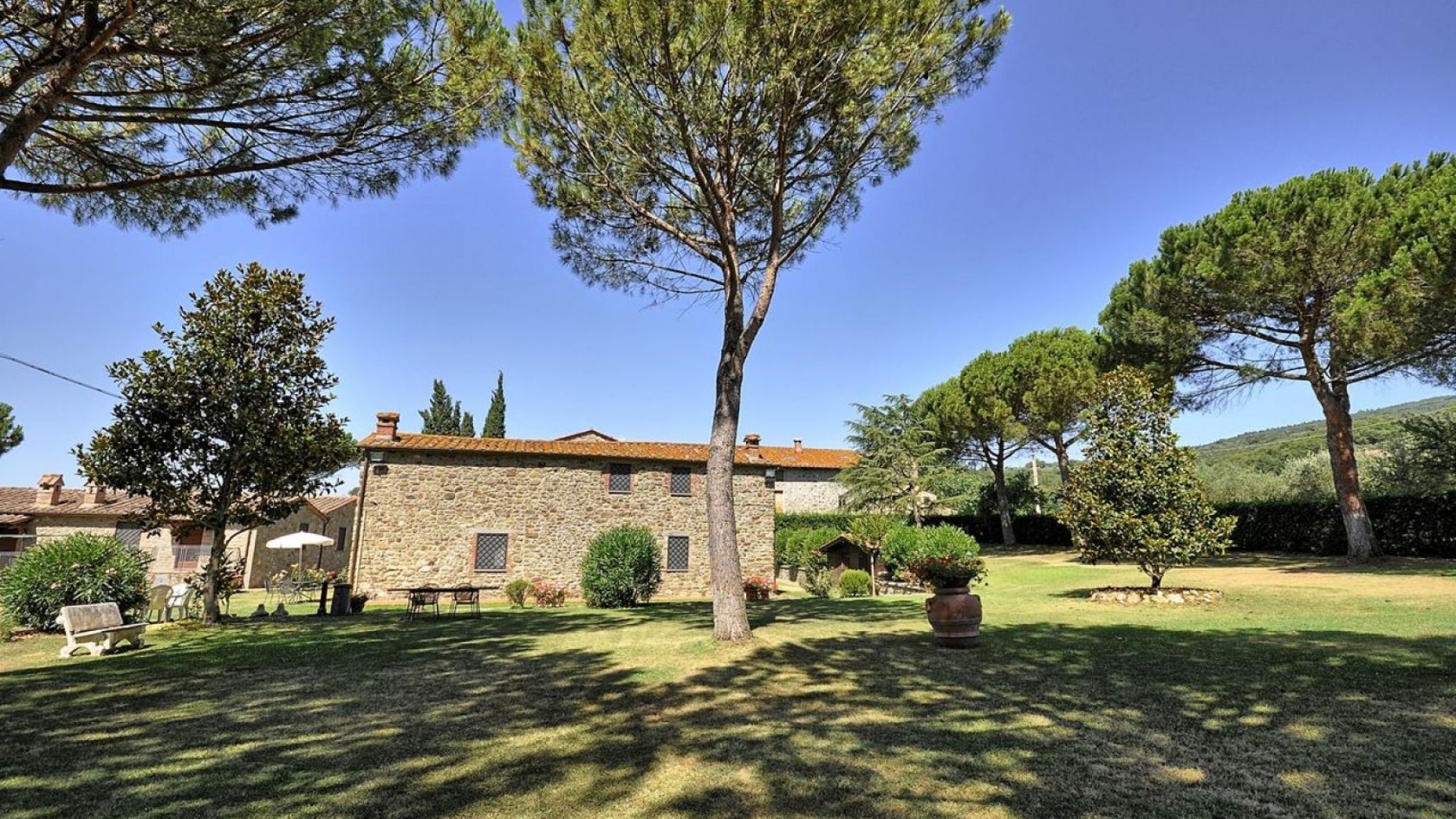 Vendita villa in  Tuoro sul Trasimeno Umbria