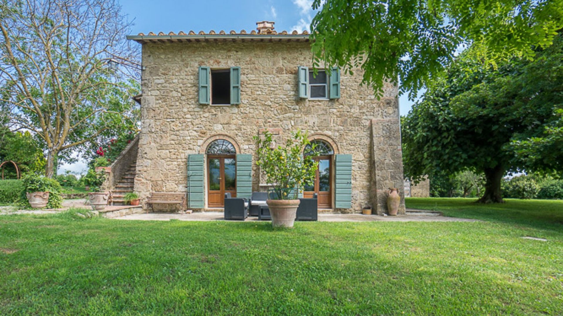 Vendita villa in  Sarteano Toscana