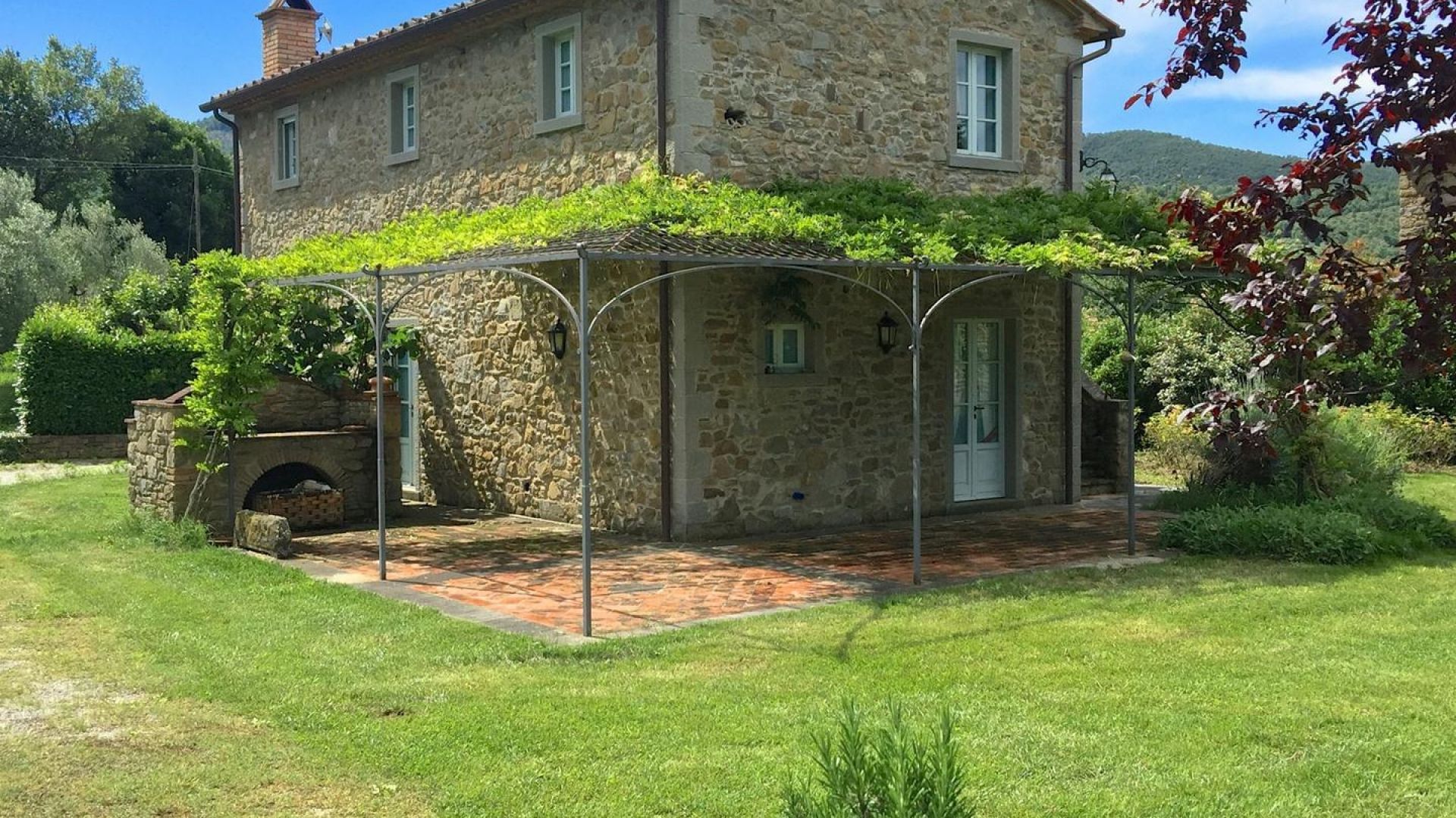 Vendita villa in  Cortona Toscana