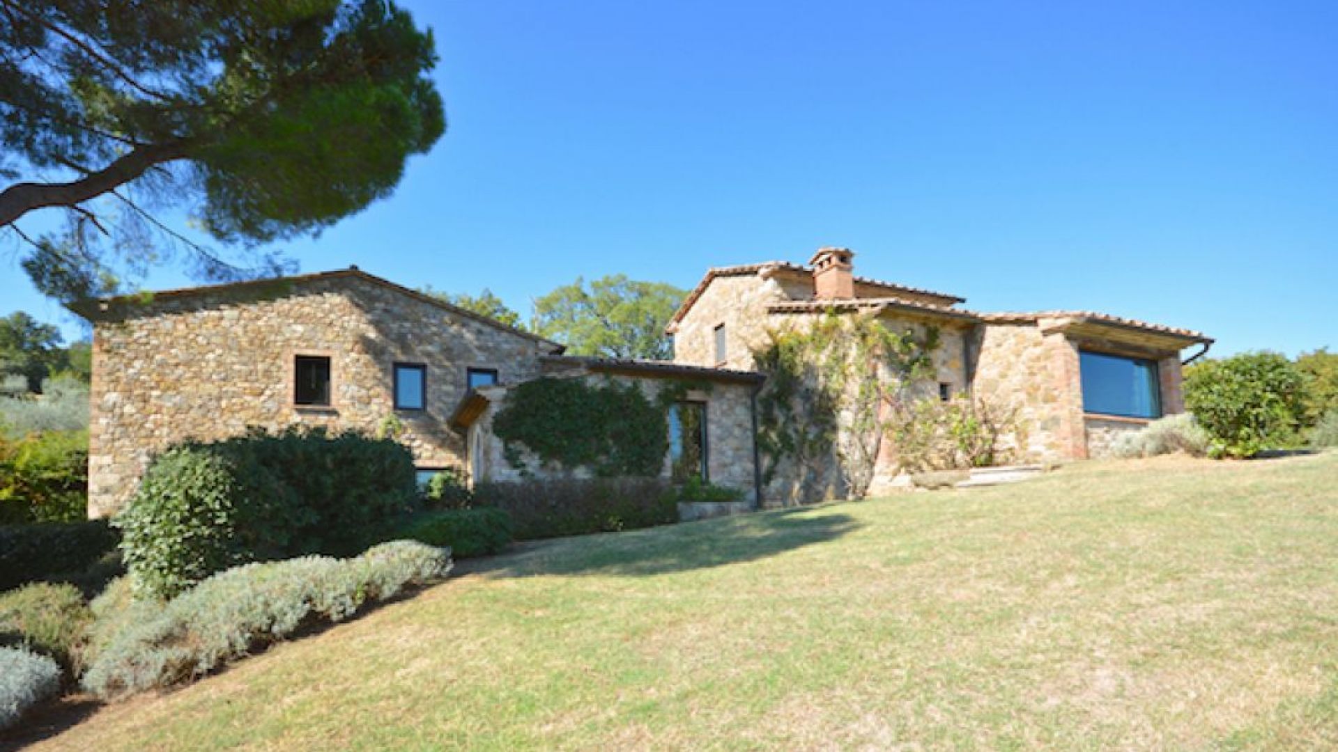 Vendita villa in  Cetona Toscana
