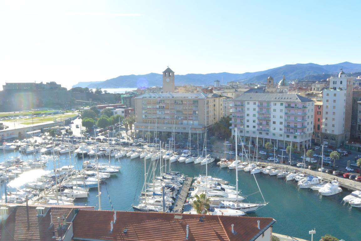 Vendita appartamento sul mare Savona Liguria