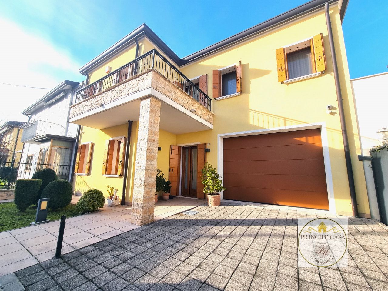 Villa in vendita a Padova, zona tranquilla e comoda ai servizi | luxforsale.it