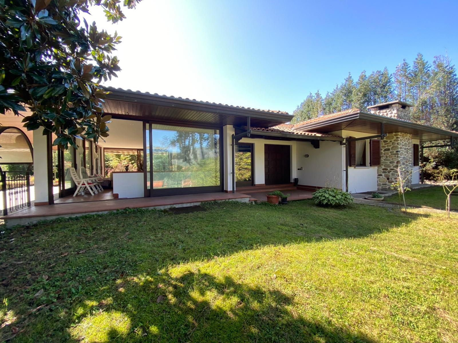 Villa in vendita a Serravalle Sesia, zona tranquilla, Piemonte | luxforsale.it