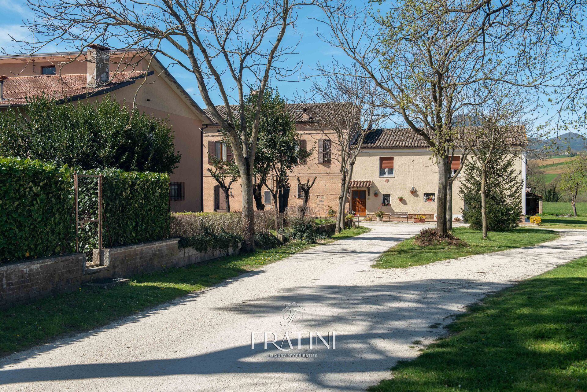 Casale in vendita a Matelica, Marche: zona tranquilla | luxforsale.it