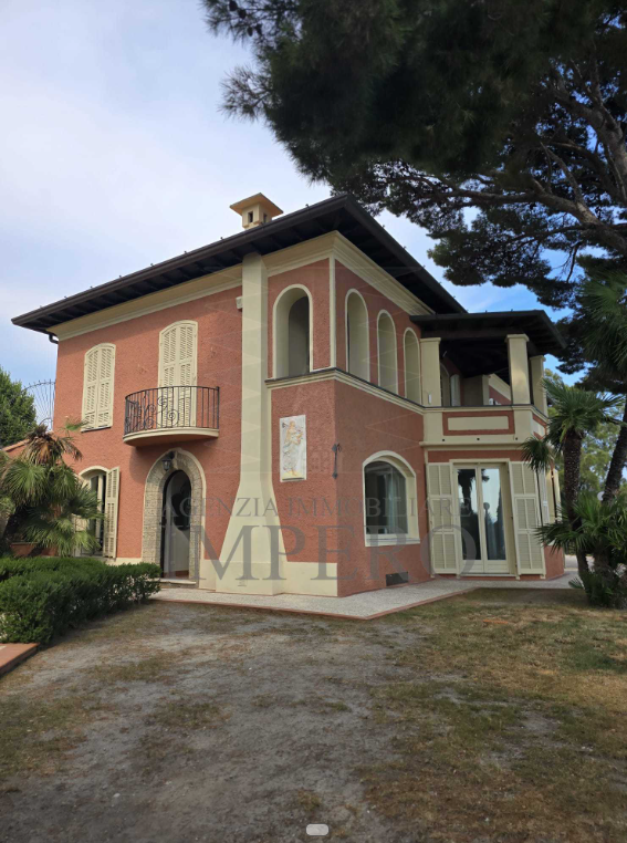 Vendita villa in zona tranquilla Ventimiglia Liguria