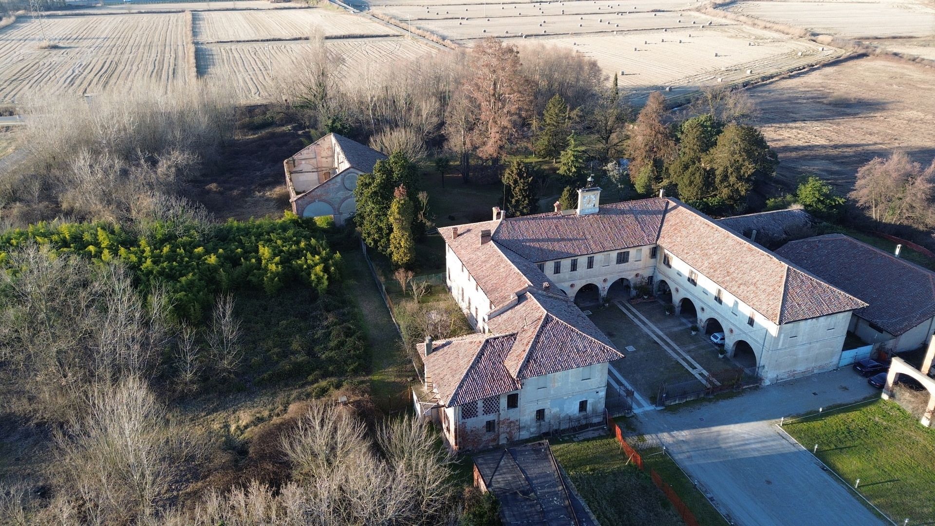Vendita villa in città Zibido San Giacomo Lombardia