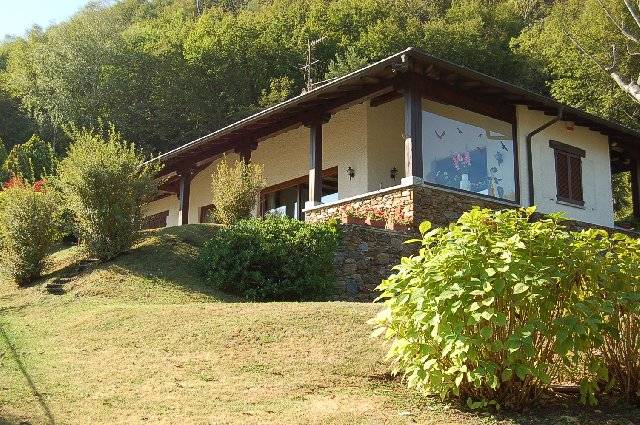 Vendita villa sul lago Menaggio Lombardia
