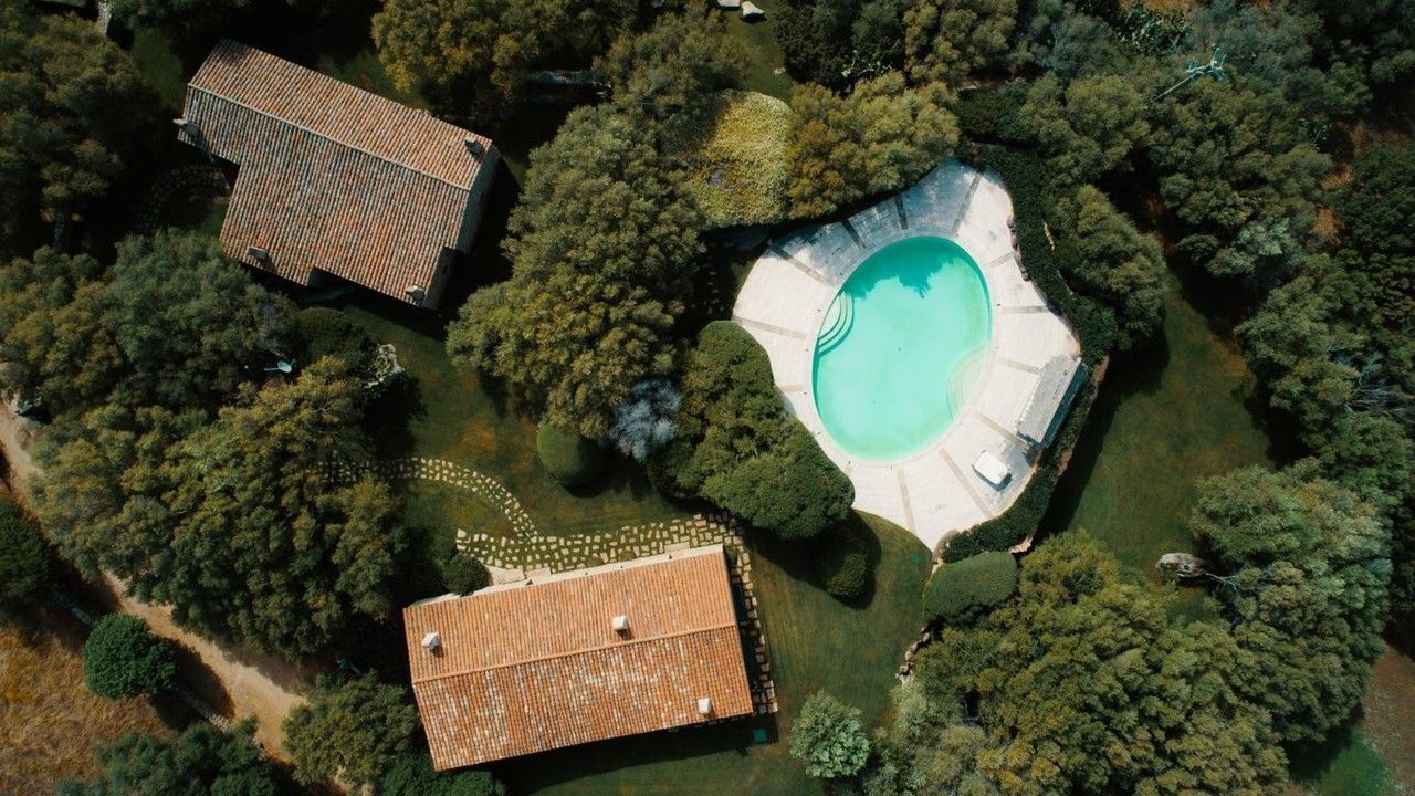 Villa con piscina Arzachena Sardegna - in vendita - Box | luxforsale.it