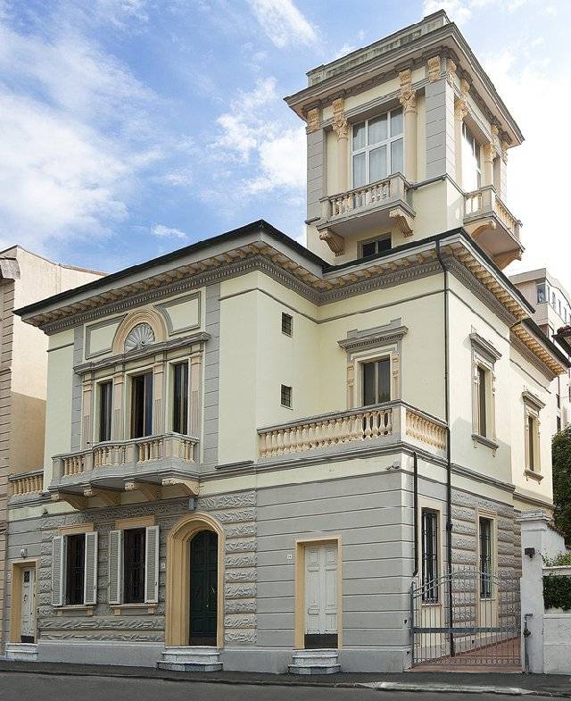 Vendita palazzo in città Livorno Toscana