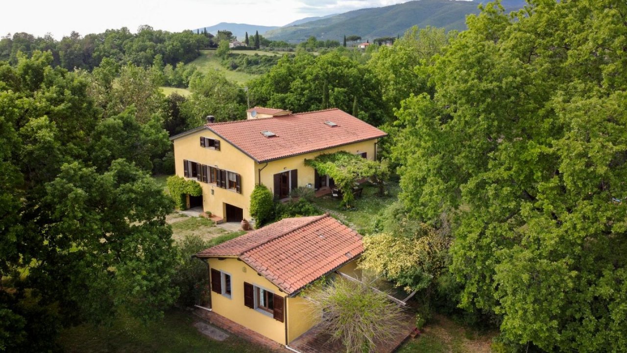 Vendita villa in  Terranuova Bracciolini Toscana foto 14