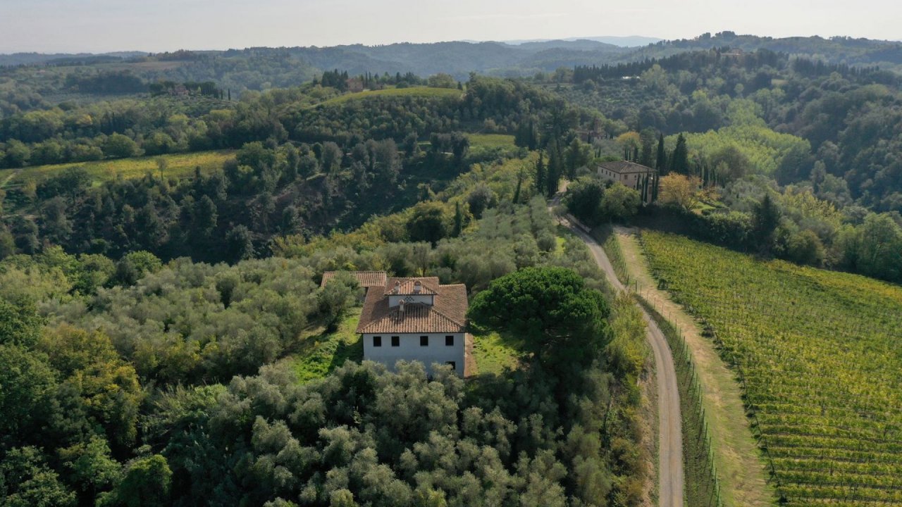 Vendita villa in  Palaia Toscana foto 1