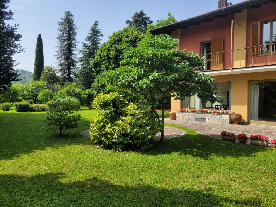 Vendita villa in zona tranquilla Nembro Lombardia foto 5