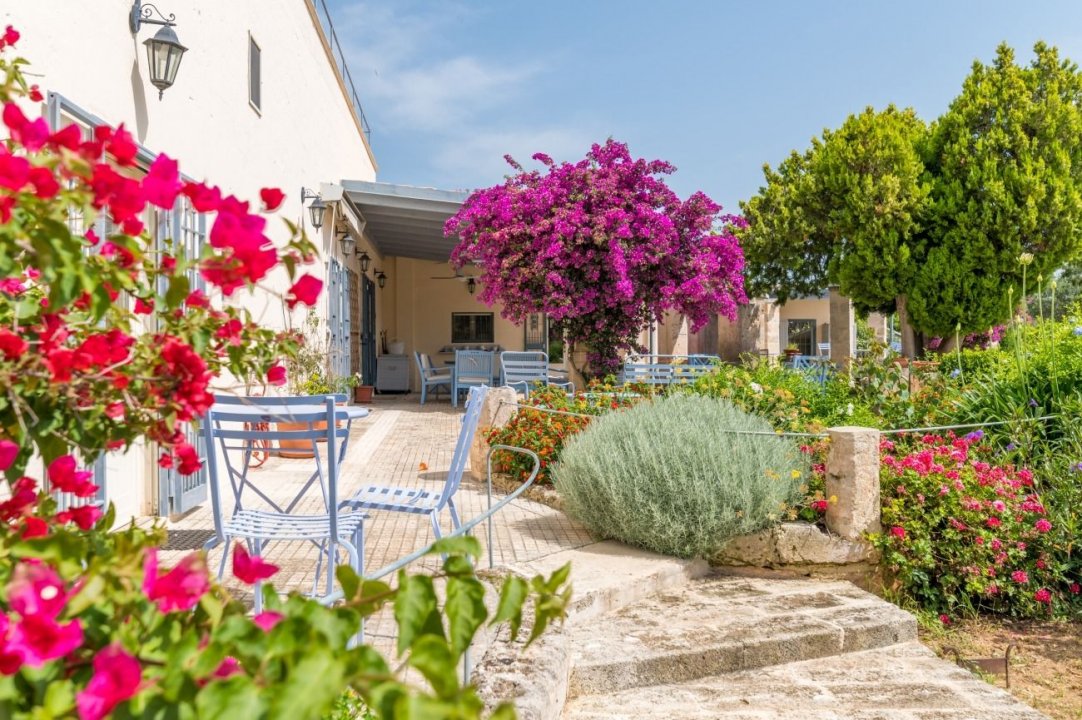 Vendita villa in zona tranquilla Oria Puglia foto 26