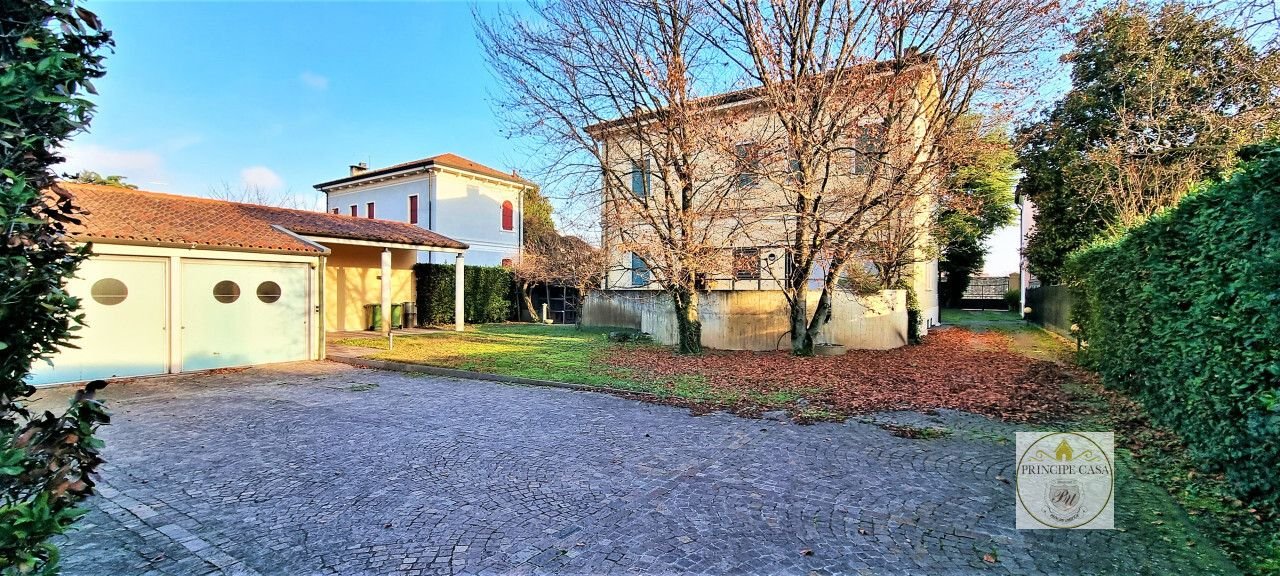 Vendita villa in città Este Veneto foto 3