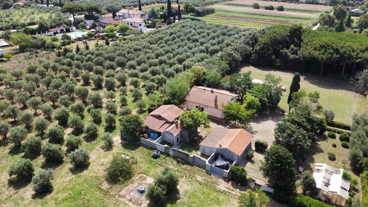 Vendita villa in zona tranquilla Rosignano Marittimo Toscana foto 14