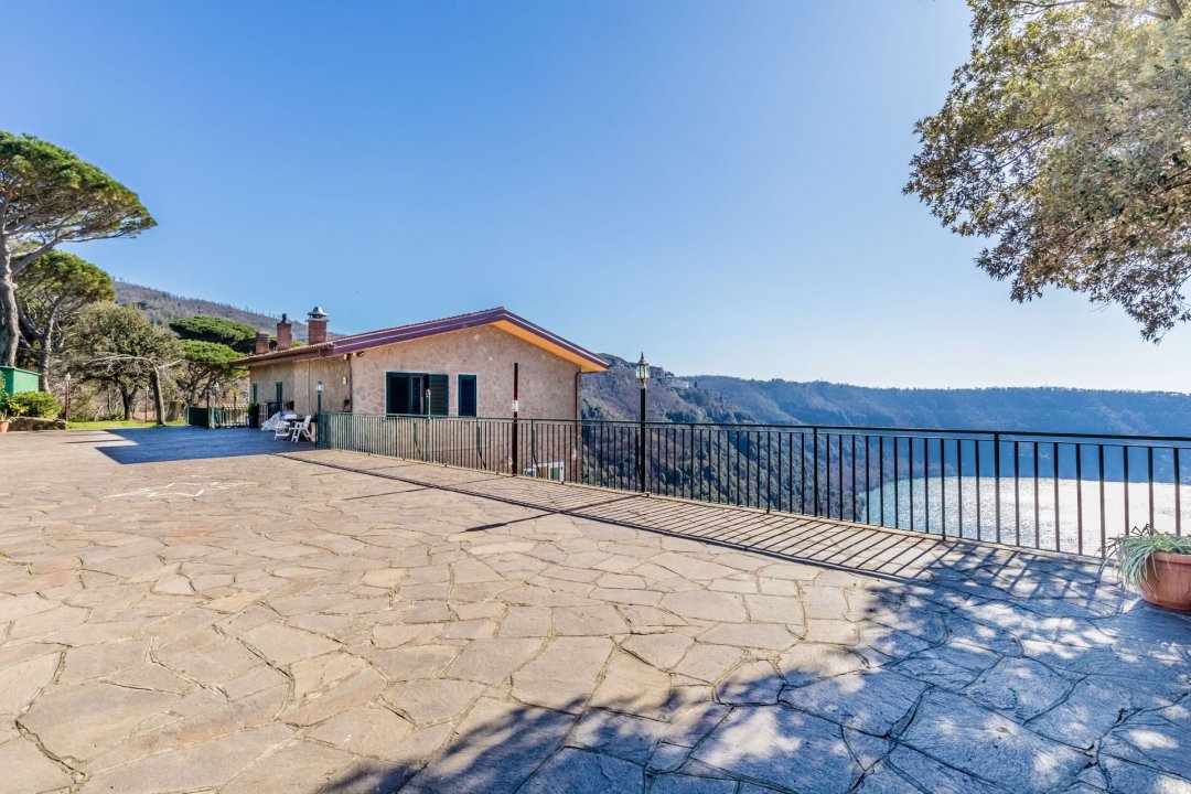 Vendita villa sul lago Castel Gandolfo Lazio foto 28