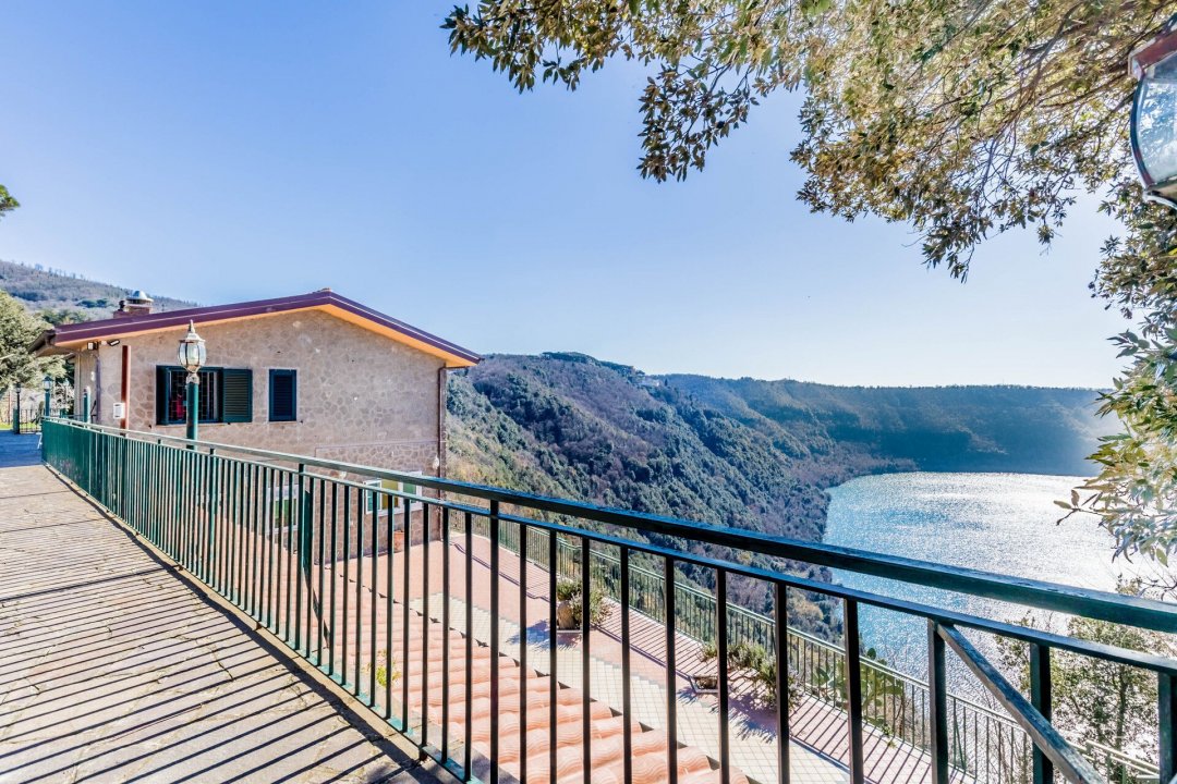 Vendita villa sul lago Castel Gandolfo Lazio foto 29