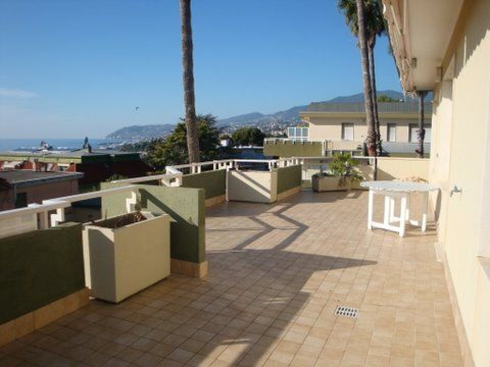 Vendita appartamento sul mare Sanremo Liguria foto 5