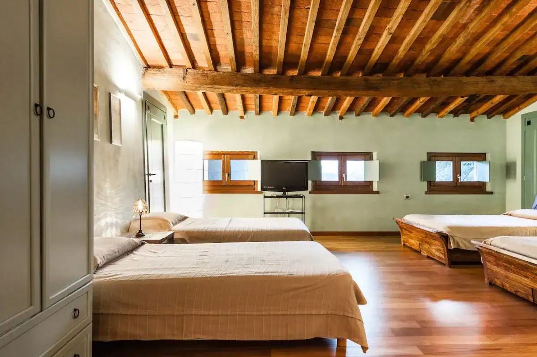 Affitto breve villa in zona tranquilla Lucca Toscana foto 16