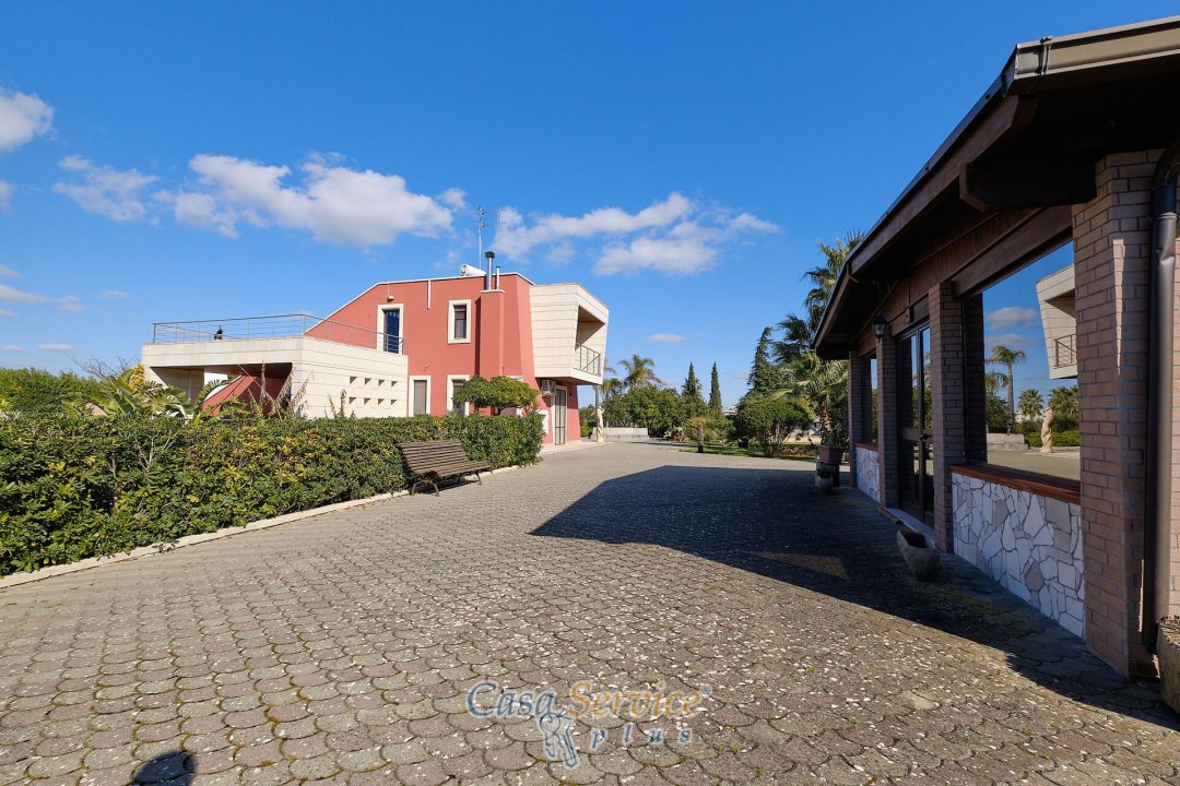 Vendita villa in città Aradeo Puglia foto 6
