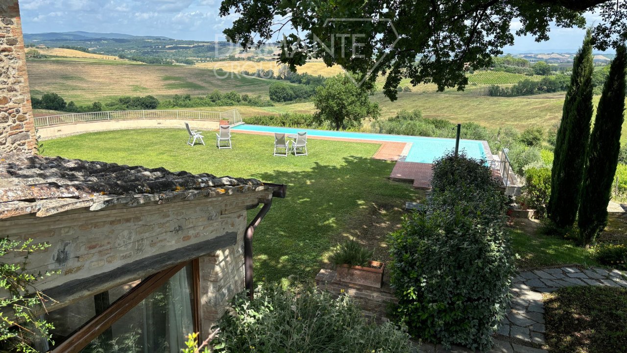Vendita operazione immobiliare in campagna Montalcino Toscana foto 21