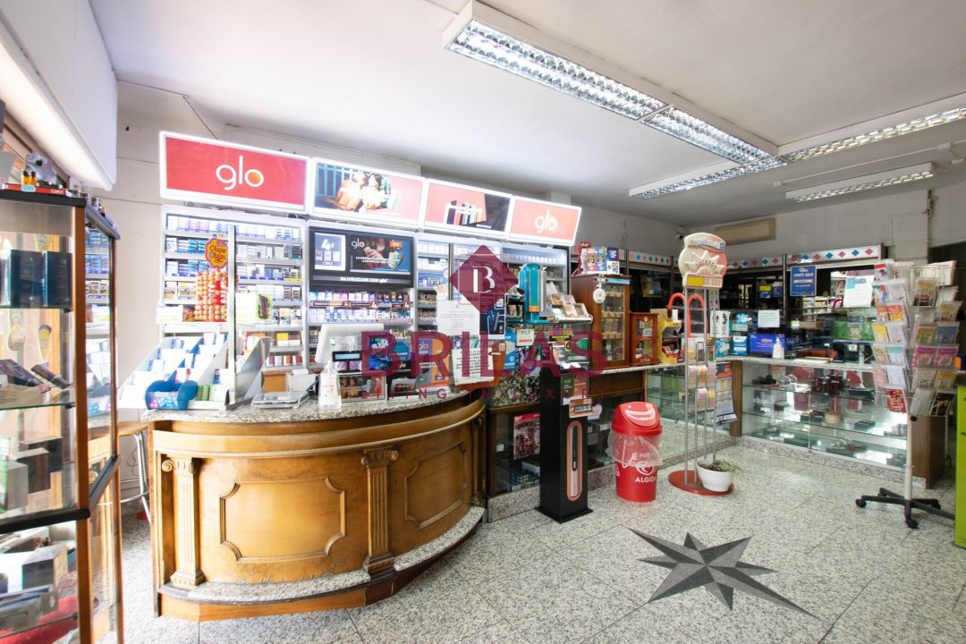 Vendita attività commerciale in città Olbia Sardegna foto 1