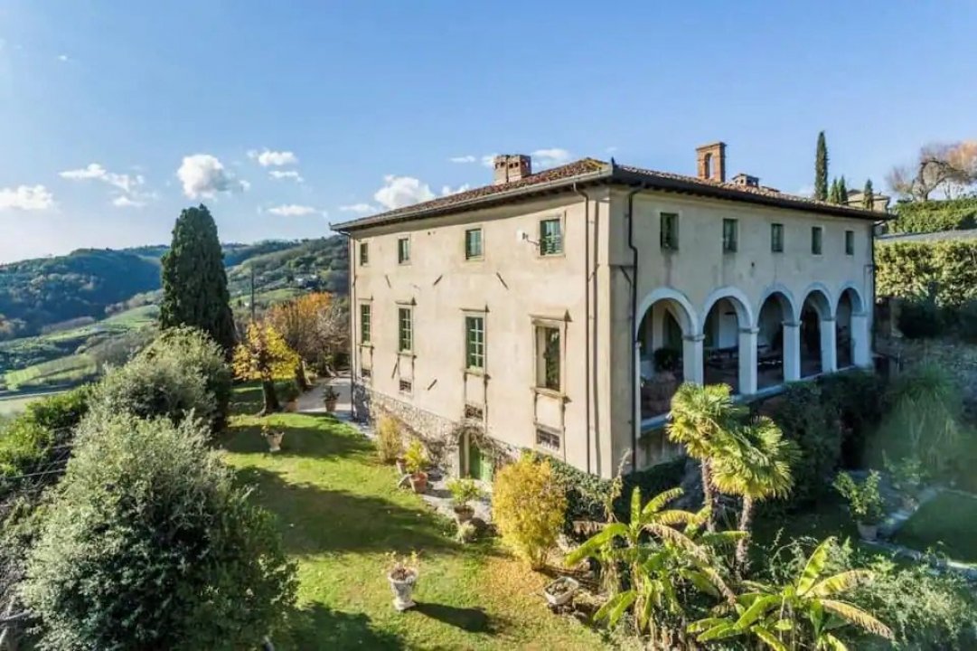 Affitto breve villa in zona tranquilla Lucca Toscana foto 1