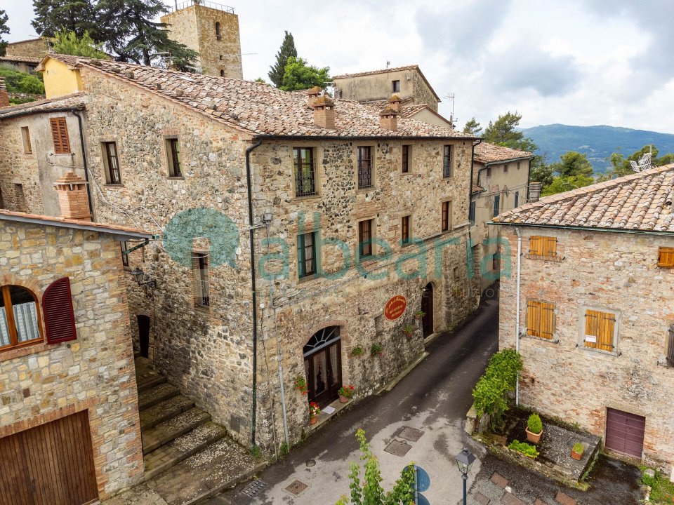Vendita casale in campagna Castelnuovo di Val di Cecina Toscana foto 6