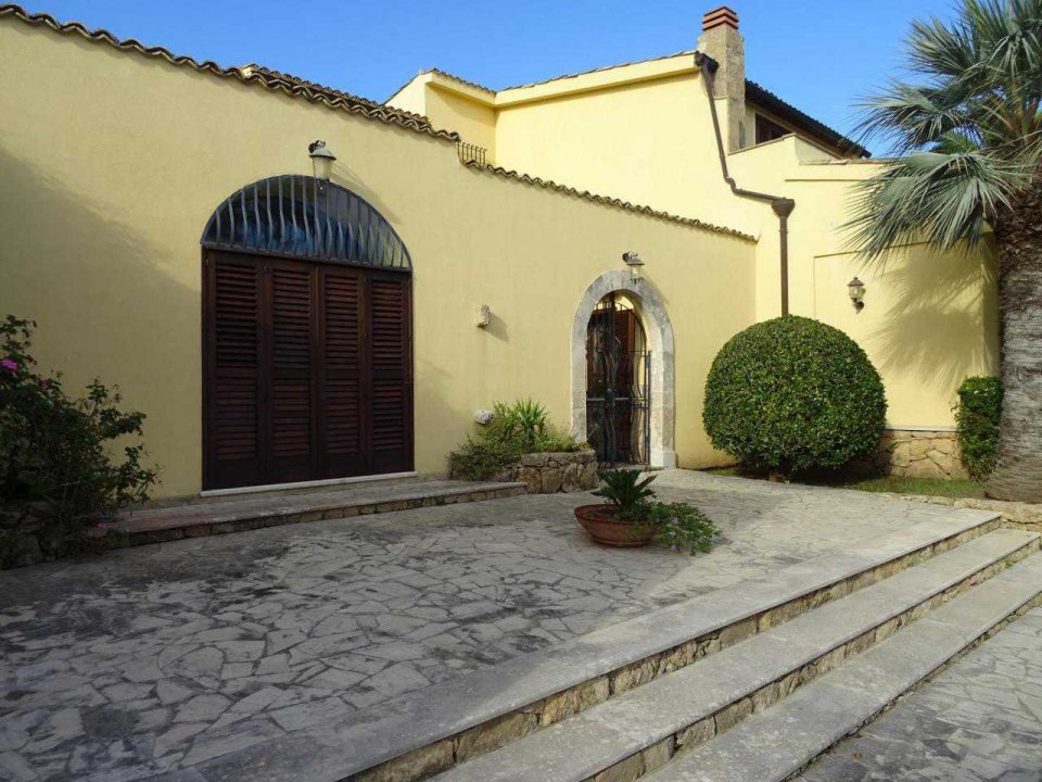 Vendita villa sul mare Augusta Sicilia foto 7