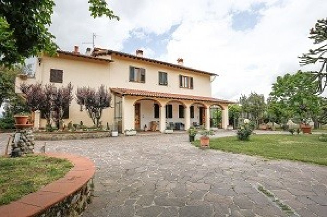 Vendita villa in zona tranquilla Castelfranco di Sopra Toscana foto 12