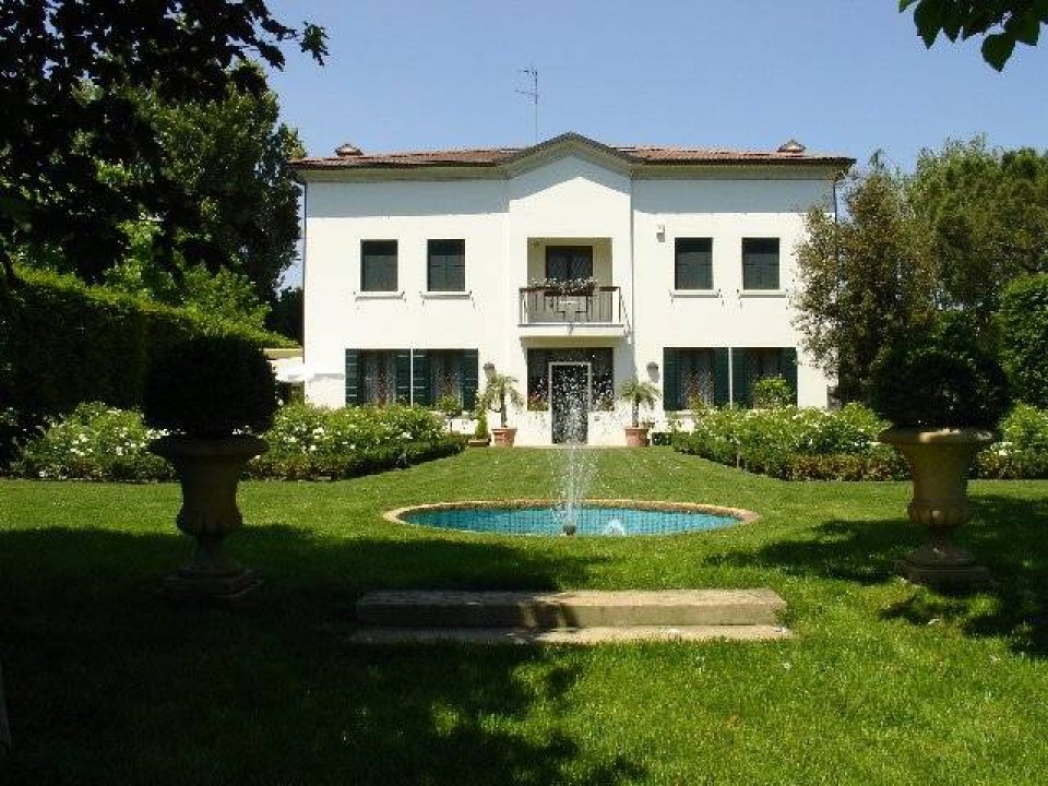 Vendita villa in città Teolo Veneto foto 1