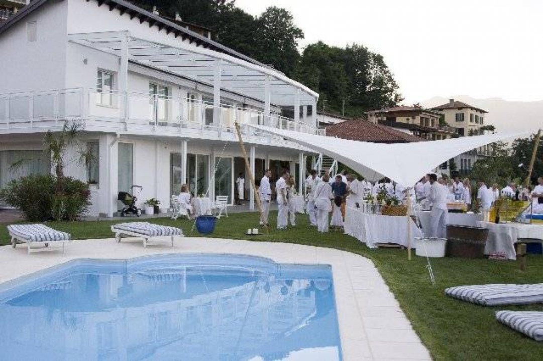 Vendita villa sul lago Cadegliano Viconago(va) Lombardia foto 1