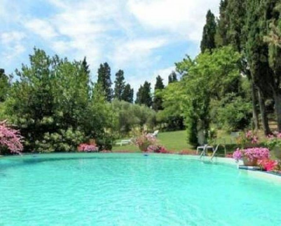 Vendita villa in zona tranquilla Cerreto Guidi -firenze Toscana foto 1
