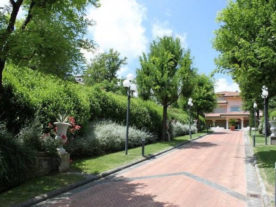 Vendita villa in zona tranquilla Foiano Toscana foto 1