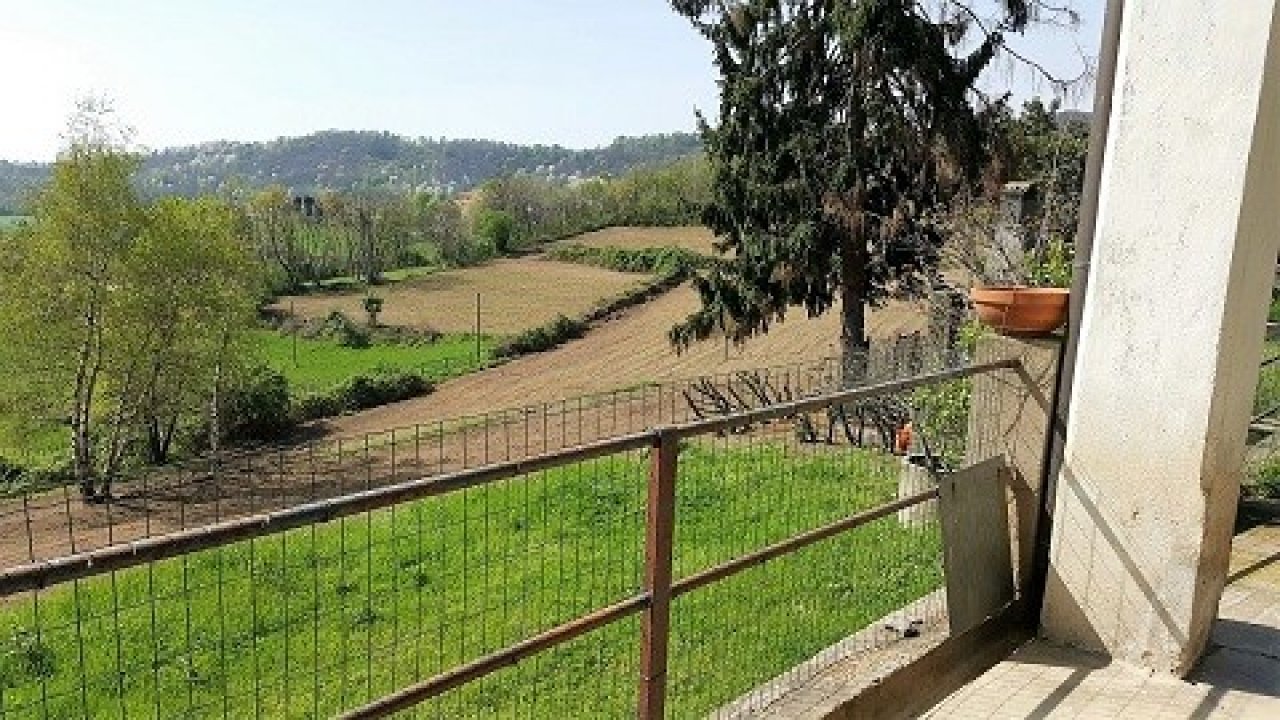 Vendita villa in zona tranquilla Salussola Piemonte foto 12