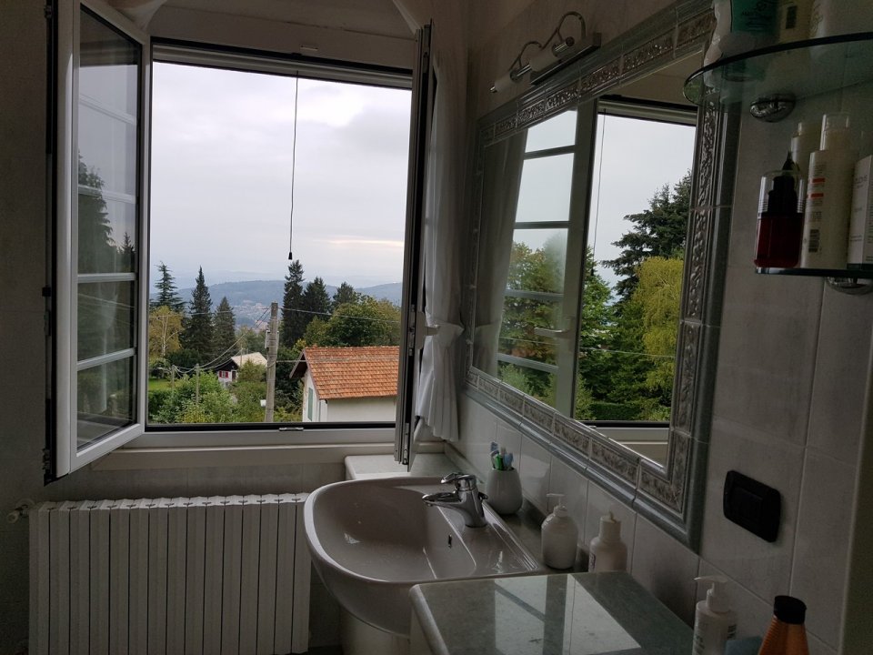 Vendita appartamento sul lago Gignese Piemonte foto 28